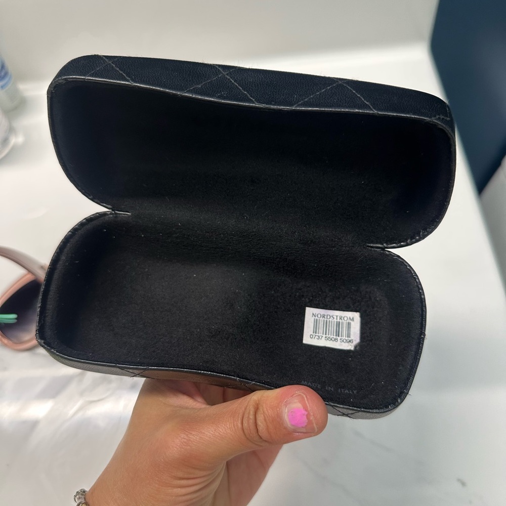 CHANEL Pink and Black Oversized Sunglasses - Picture 13 of 15